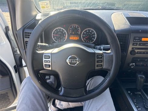 Used 2012 Nissan Titan SV w/ SV Premium Utility Pkg image 14