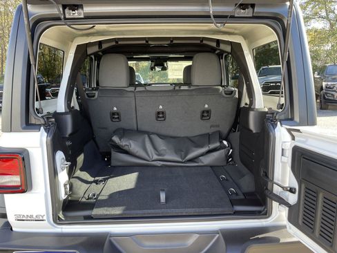 New 2026 Jeep Wrangler Willys image 34
