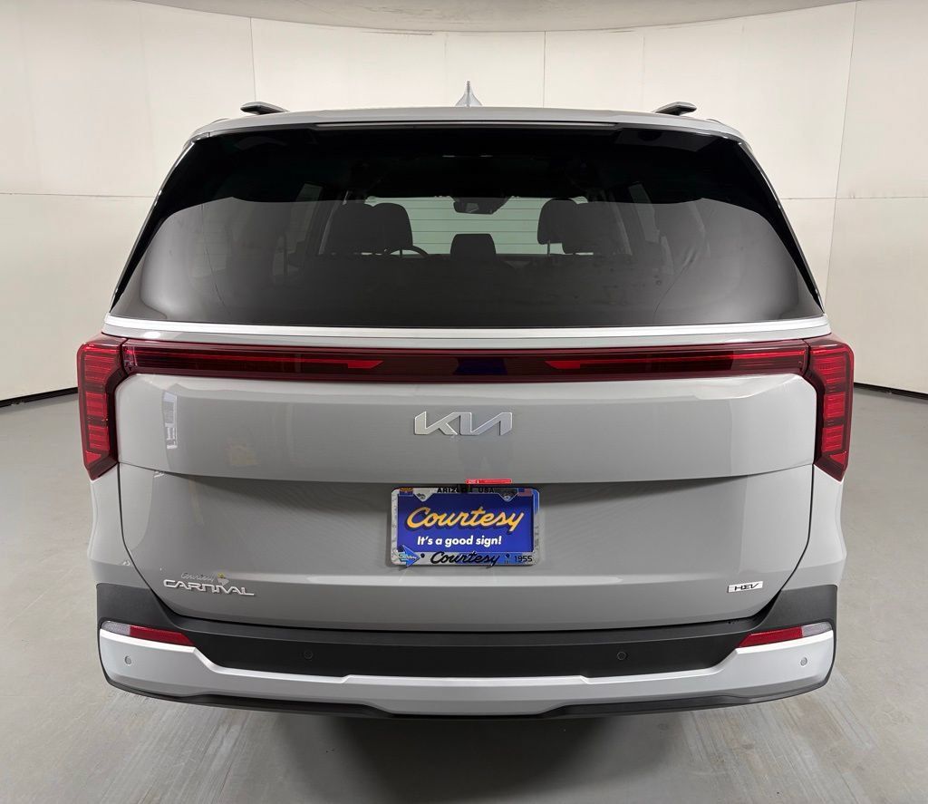 New 2026 Kia Carnival EX FWD image 7