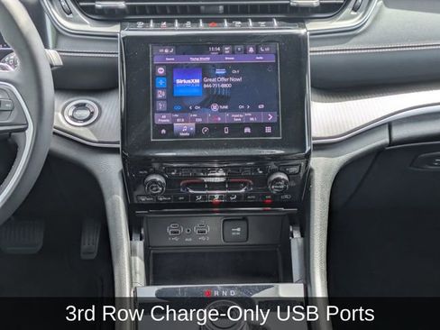 Used 2024 Jeep Grand Cherokee L Altitude AWD/4WD image 25