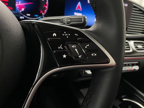 Certified 2025 Mercedes-Benz GLE 350 4MATIC image 18