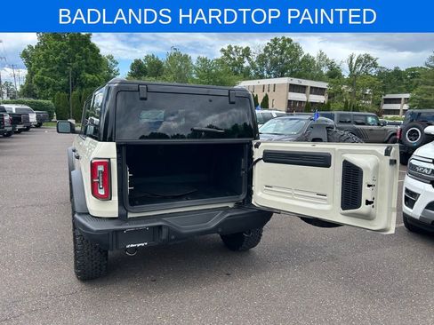 Certified 2025 Ford Bronco Badlands AWD/4WD image 7