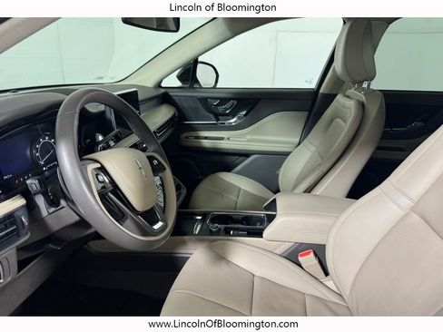 Certified 2022 Lincoln Corsair AWD w/ Premium Package image 33