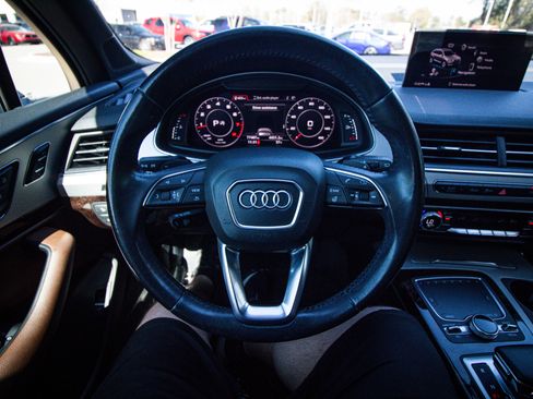 Used 2019 Audi Q7 2.0T Premium Plus w/ Premium Plus Package image 19