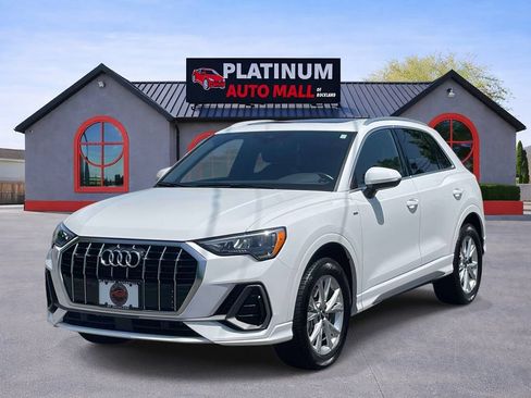 Used 2022 Audi Q3 2.0T Premium AWD/4WD image 3