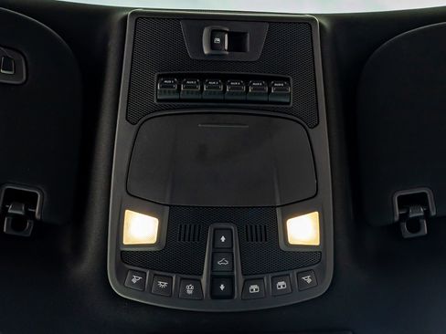 Used 2022 Ford F450 Platinum w/ FX4 Off-Road Package image 27