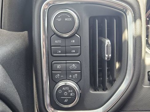 Used 2021 GMC Sierra 1500 AT4 w/ AT4 Premium Package AWD/4WD image 23