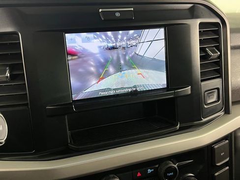 Used 2025 Ford F250 XLT image 18