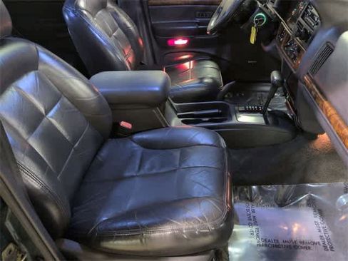 Used 1996 Jeep Grand Cherokee Limited image 23