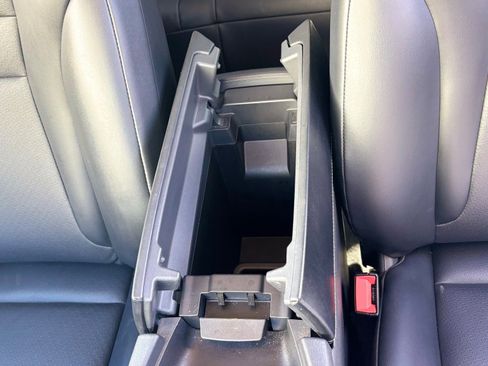 Used 2023 Nissan Rogue SV w/ SV Premium B Package image 45