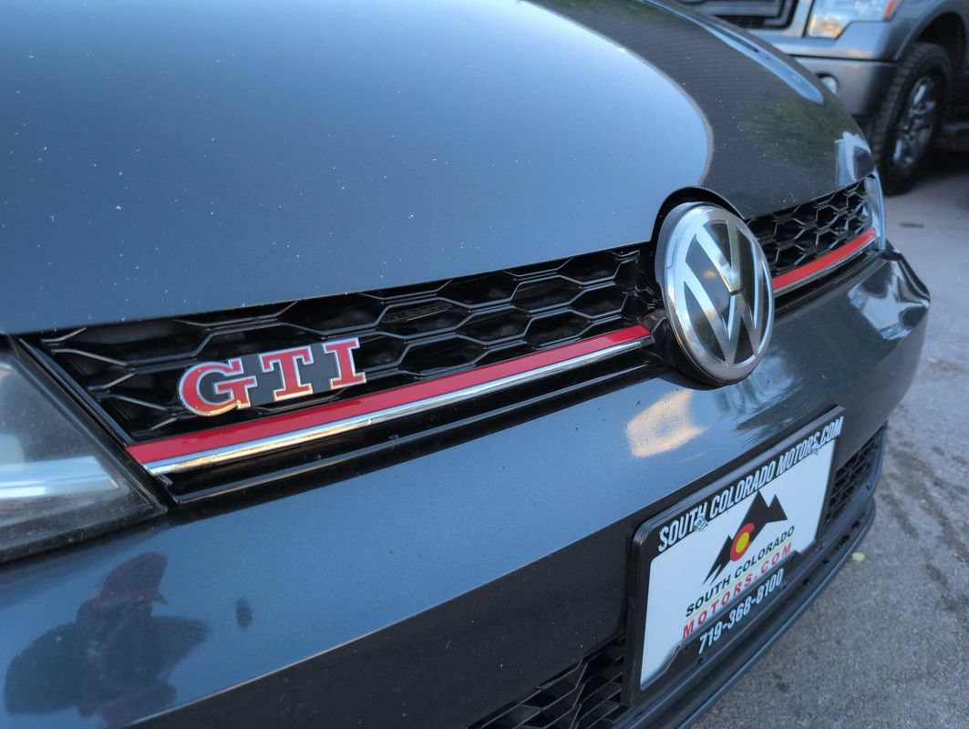 Used 2020 Volkswagen GTI S FWD image 37