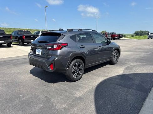 Used 2024 Subaru Crosstrek 2.0i Premium AWD/4WD image 5