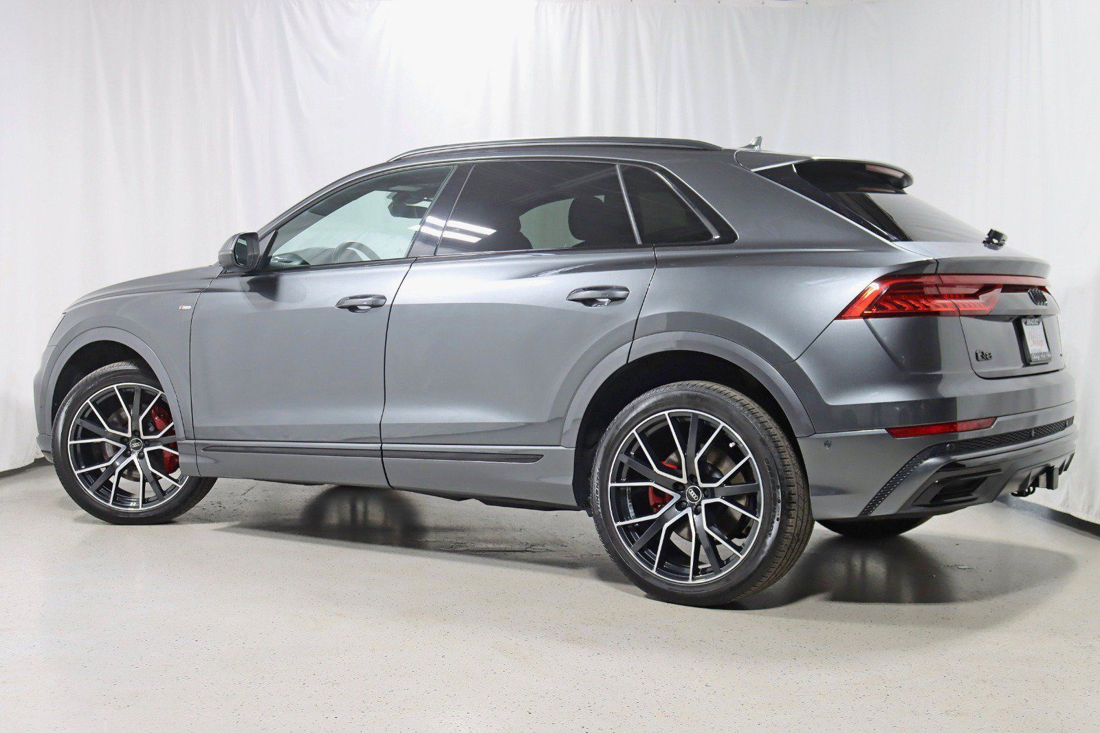 Used 2021 Audi Q8 Premium Plus w/ Premium Plus Package AWD/4WD image 9