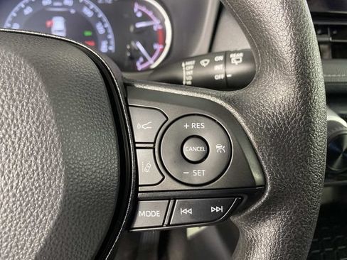 Used 2025 Toyota RAV4 LE AWD/4WD image 18