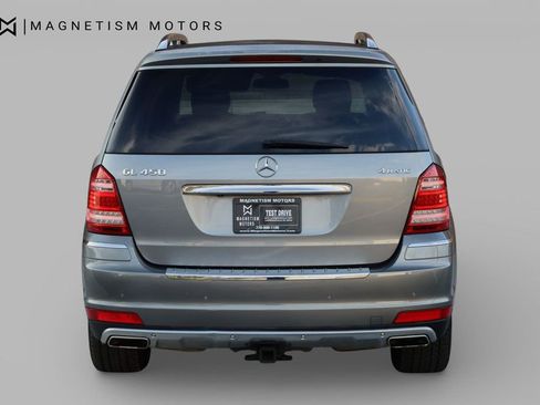 Used 2011 Mercedes-Benz GL 450 4MATIC image 8