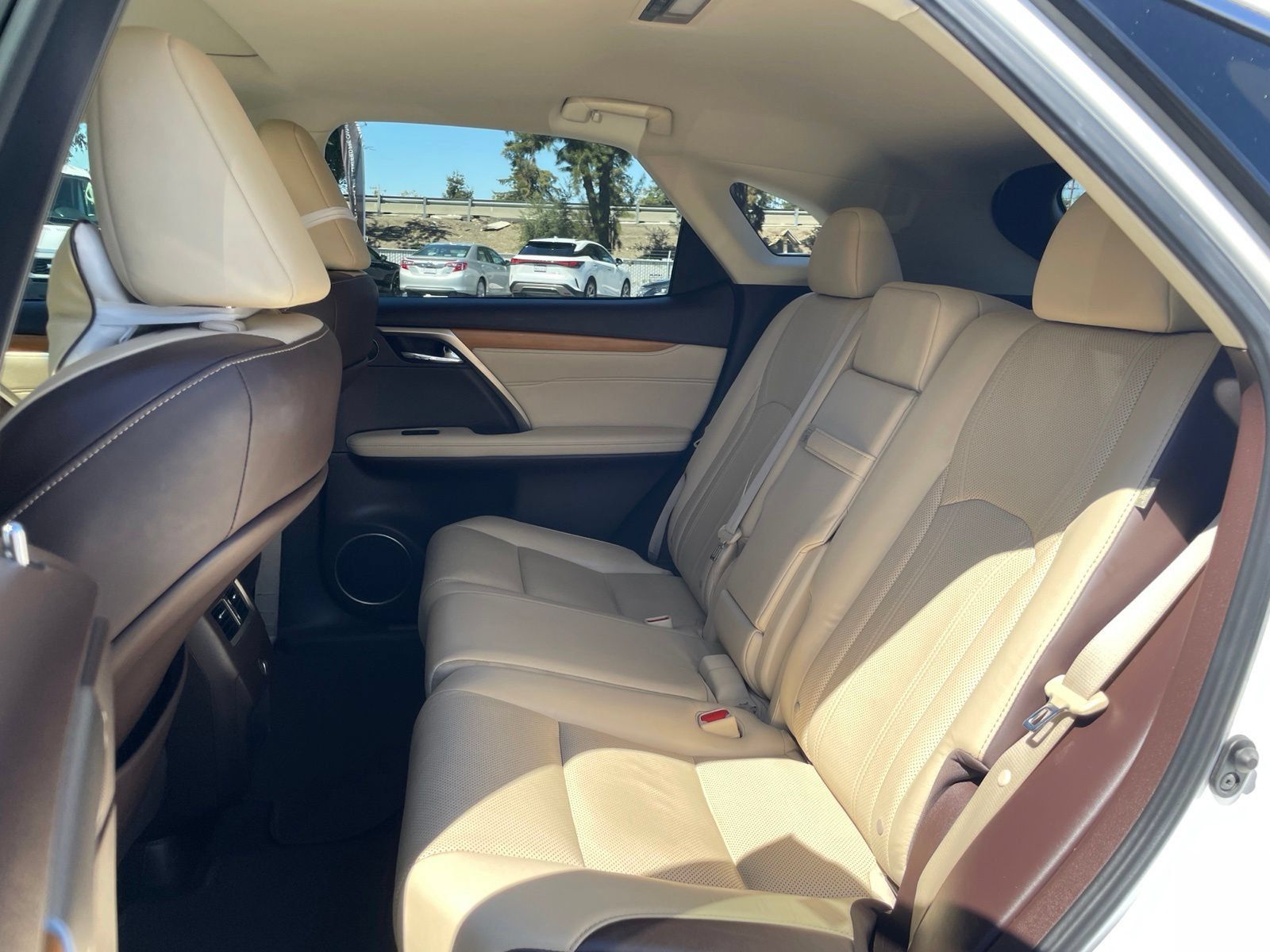 Used 2017 Lexus RX 350 FWD w/ Premium Package image 9