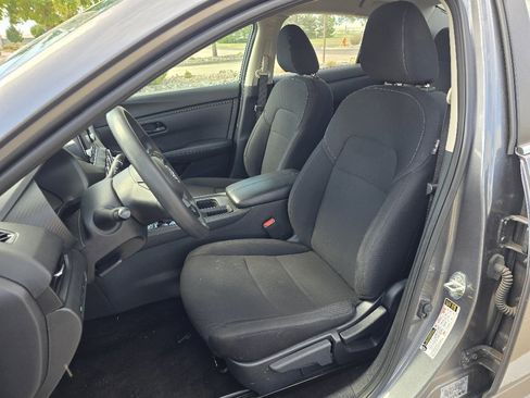 Used 2024 Nissan Sentra S FWD image 12