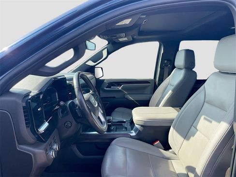 Used 2023 GMC Sierra 1500 SLT image 11