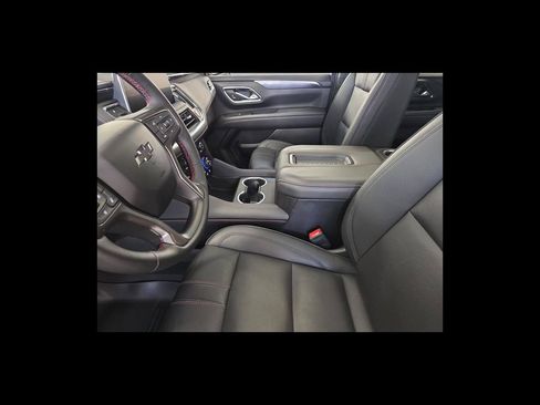 Used 2023 Chevrolet Suburban RST w/ Luxury Package AWD/4WD image 11