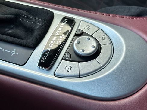Used 2005 Mercedes-Benz SLR image 22