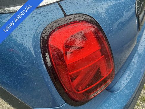 Used 2024 MINI Cooper S FWD image 9