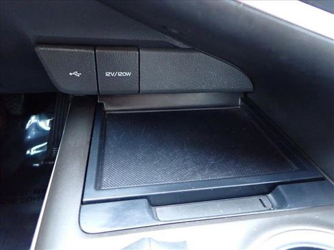 Used 2021 Toyota Camry LE image 20