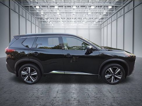 Certified 2023 Nissan Rogue SL w/ SL Premium Package AWD/4WD image 10