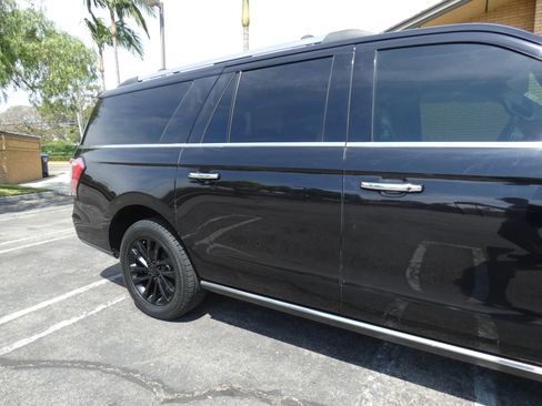 Used 2019 Ford Expedition Max Limited w/ Equipment Group 301A image 6