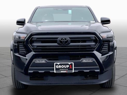 New 2026 Toyota Tacoma SR5 AWD/4WD image 3