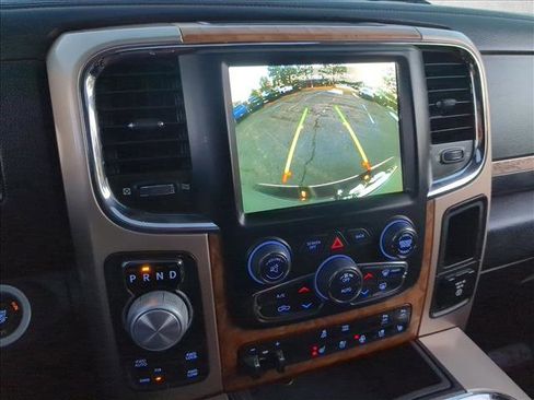 Used 2018 RAM 1500 Laramie Longhorn image 13