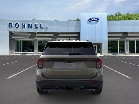 New 2026 Ford Explorer ST-Line w/ ST-Line Street Pack image 5