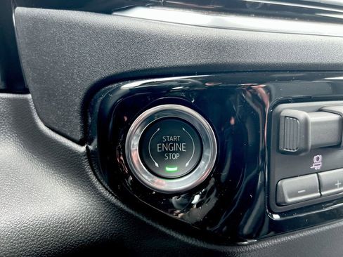 New 2026 Chevrolet Silverado 1500 LT Trail Boss w/ LT Trail Boss Premium Package AWD/4WD image 15