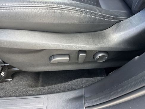 Used 2024 Subaru Forester Limited image 12