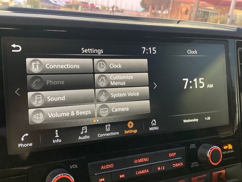 Used 2025 Nissan Frontier Pro-X image 21