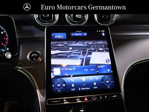 Used 2026 Mercedes-Benz GLC 300 4MATIC image 25
