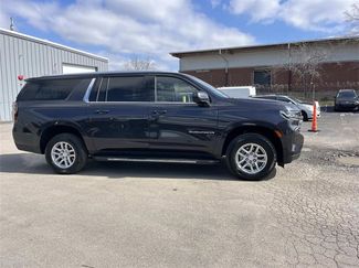 Used 2024 Chevrolet Suburban LT video 2