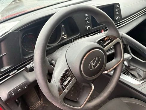 Certified 2021 Hyundai Elantra SEL image 12