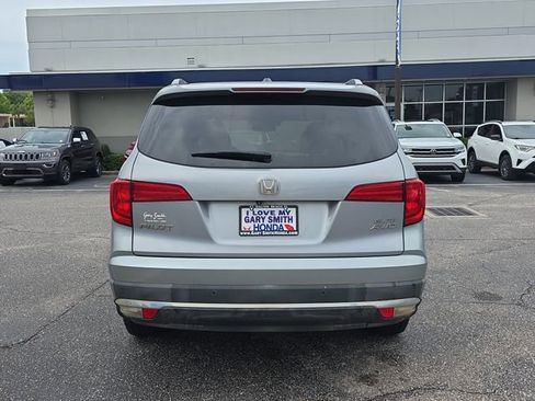 Used 2017 Honda Pilot Elite image 5