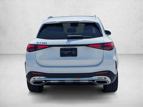 New 2026 Mercedes-Benz GLC 300 image 6