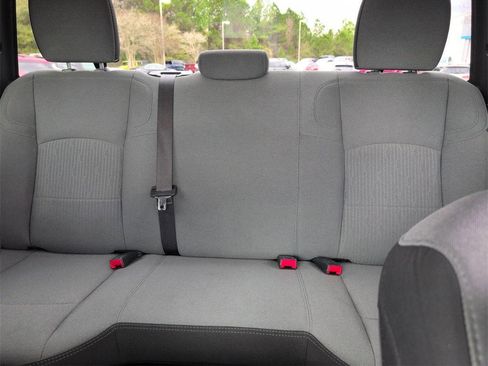 Used 2022 RAM 2500 Big Horn image 28