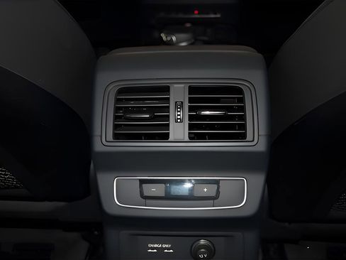 Used 2022 Audi Q5 2.0T Premium Plus image 22