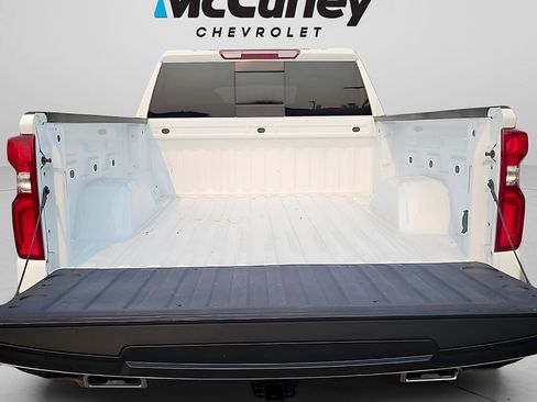 Used 2026 Chevrolet Silverado 1500 LT Trail Boss w/ Convenience Package II AWD/4WD image 29