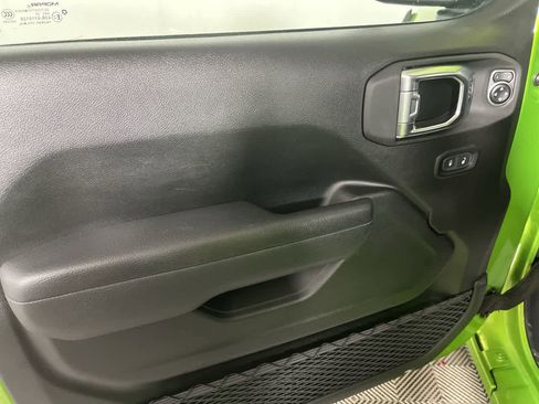 Used 2025 Jeep Wrangler Sport S w/ Convenience Group image 13