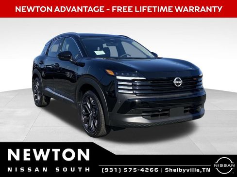 New 2025 Nissan Kicks SR image 1