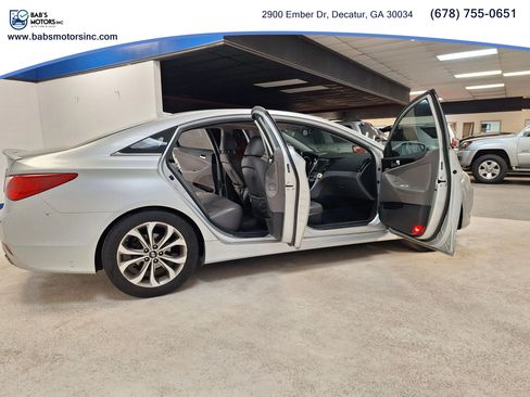 Used 2014 Hyundai Sonata SE w/ Premium Package 03 FWD image 10