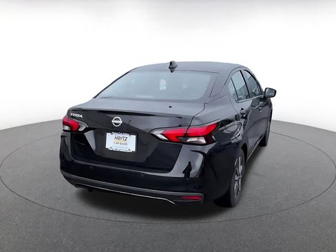 Used 2025 Nissan Versa SV image 13