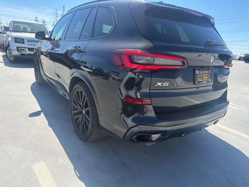 Used 2023 BMW X5 xDrive40i w/ M Sport Package image 5