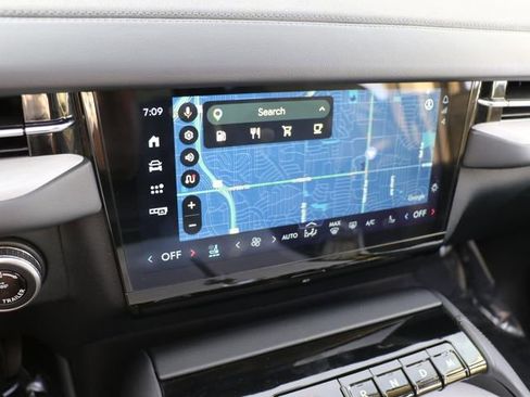 Used 2025 Lincoln Navigator Reserve AWD/4WD image 21