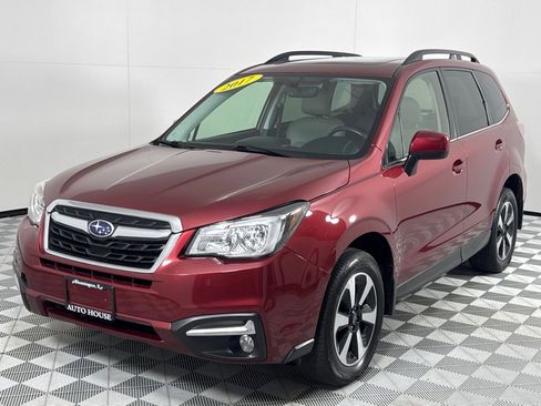 Used 2017 Subaru Forester 2.5i Limited w/ Popular Package #2 image 10