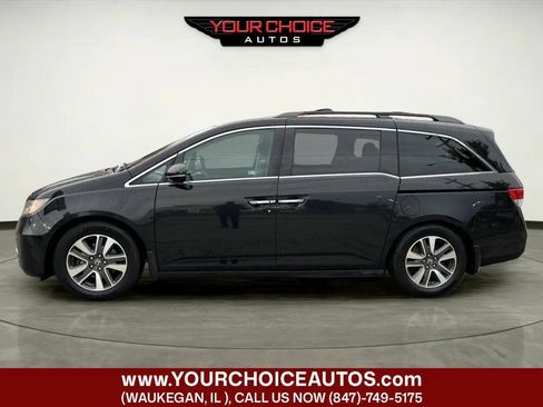 Used 2016 Honda Odyssey Touring Elite image 2